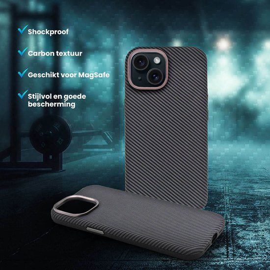 IYUPP Hoesje geschikt voor iPhone 15 Hoesje Carbon - Geschikt voor MagSafe - Carbon Textuur - Shockproof Back Cover - Zwart
