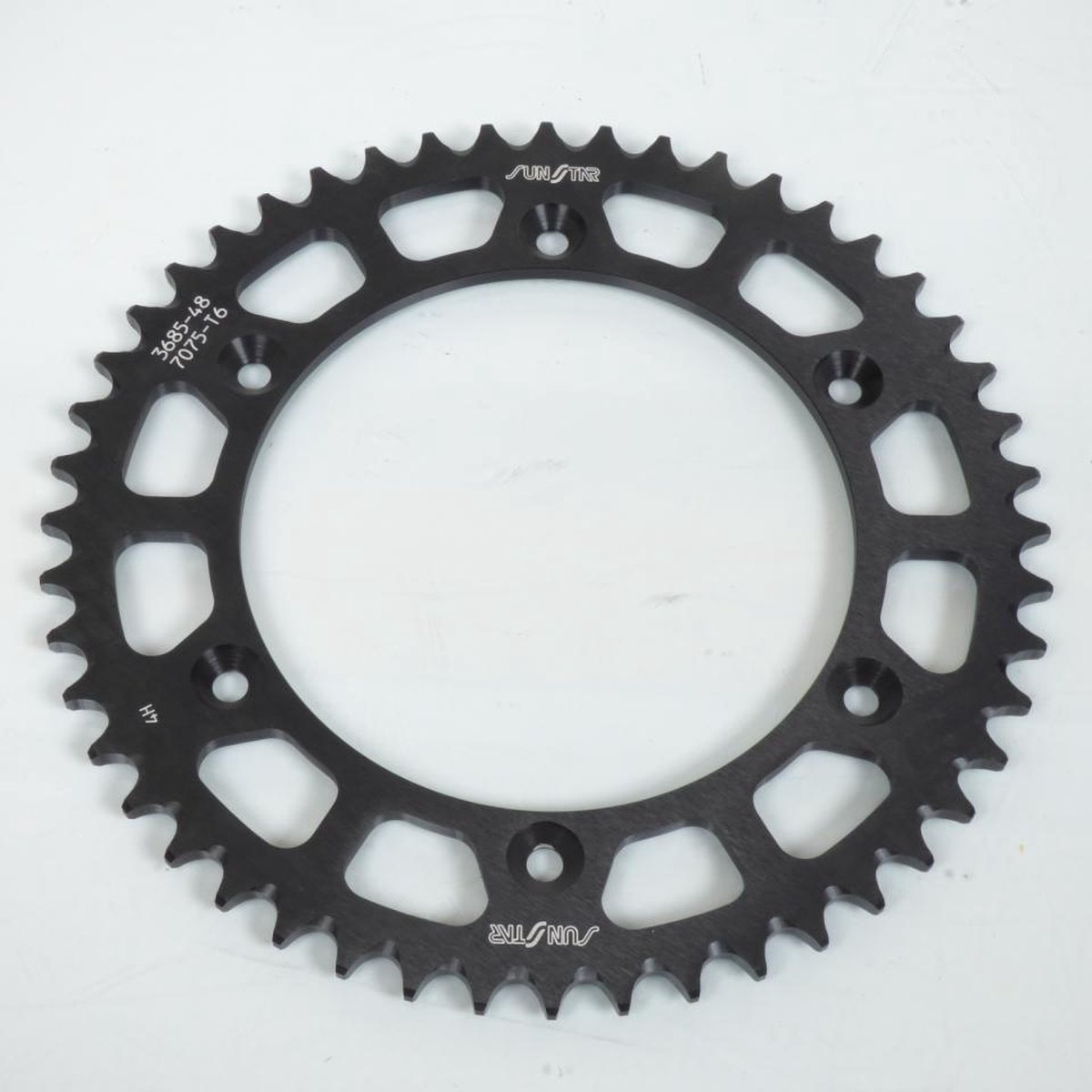 Couronne de transmission Sunstar pour Moto Yamaha 350 TT 1986 à 1995 48 dents / ARG / Avec étrier AR Neuf
