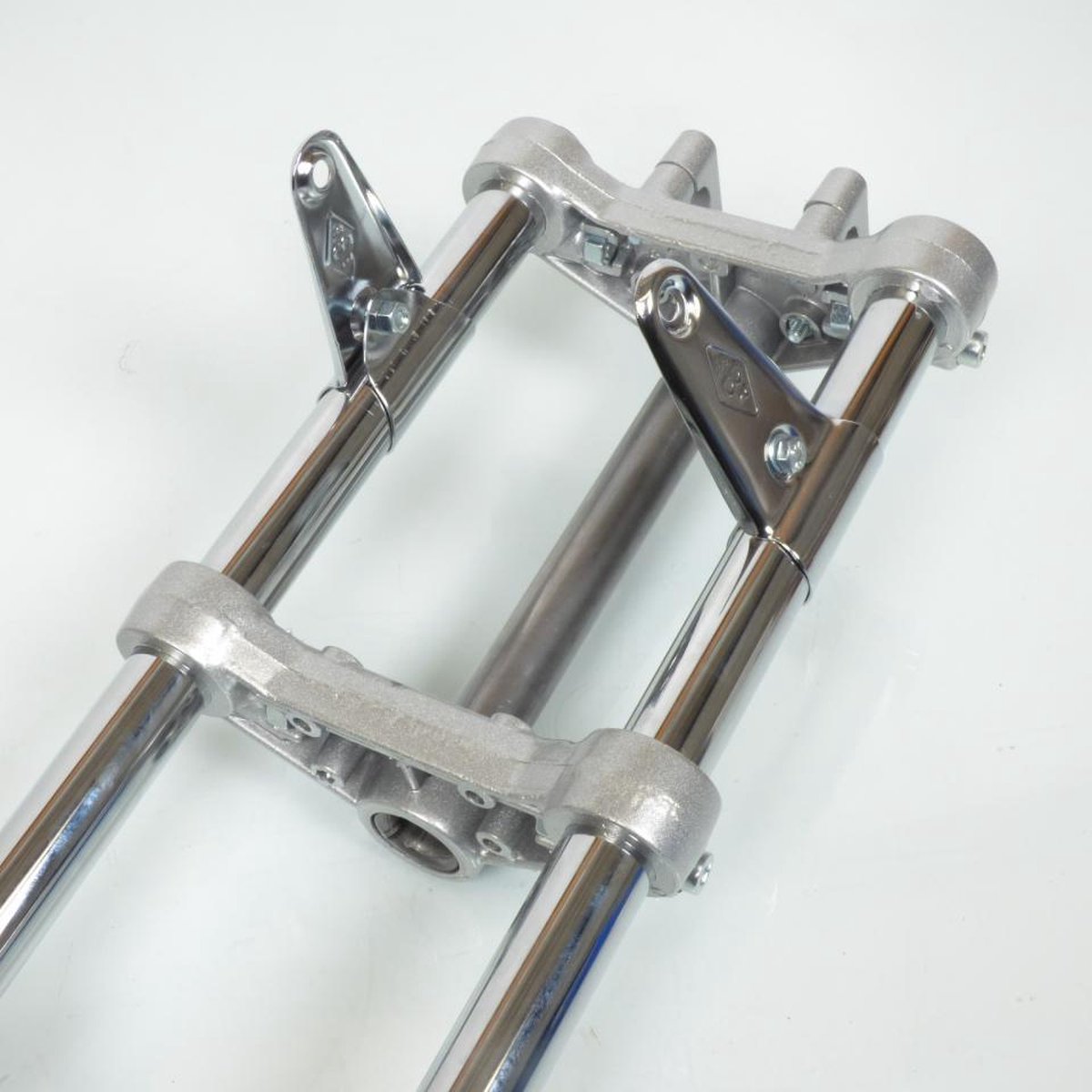 Fourche EBR pour Mobylette Peugeot 50 103 ARIZONA 1985 à 2020 Neuf