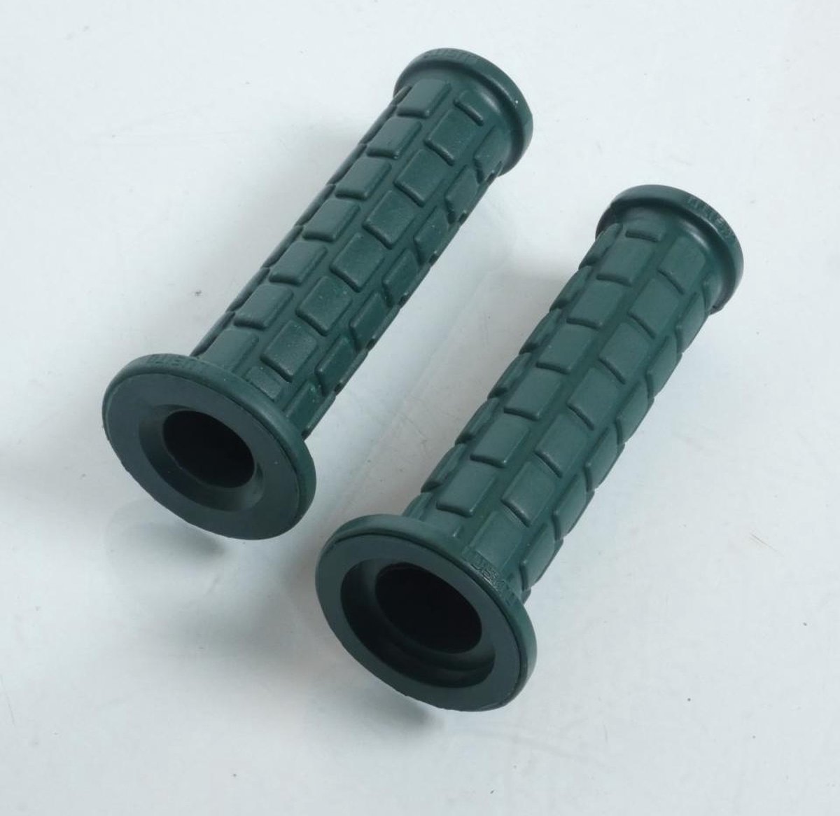 Poignée vert foncé kaki Lusito type Off Road Vintage pour moto cyclo 125mm