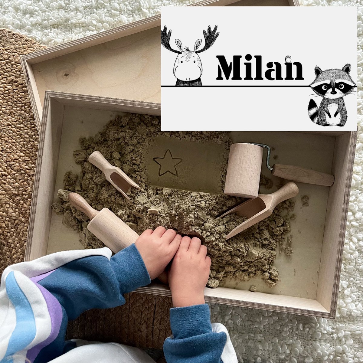 Houten speelbak wasbeer/eland - Sensorisch speelgoed - Kinetic zand - Speelzand - Duurzaam - Speelbak Laag 48,1x30,1x7cm