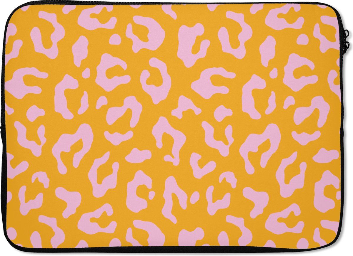 Laptophoes 14 inch - Panterprint - Oranje - Roze - Dierenprint - Laptop sleeve - Binnenmaat 33x23 cm - Zwarte achterkant