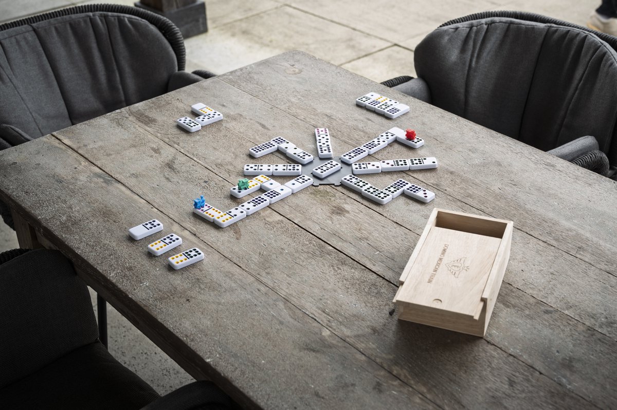 Domino Dubbel 12 Mexican Train – 91 Stenen met Gekleurde Ogen – Houten Kist met Schuifdeksel – Inclusief Station & Treinen – Strategisch Familiespel – Engelhart — afbeelding 4