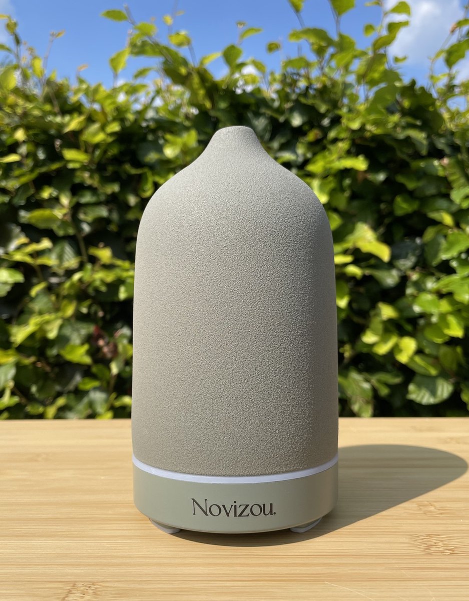 Goedkoopste Novizou - Keramische Diffuser - Groen - Aromatherapie & Luchtzuivering