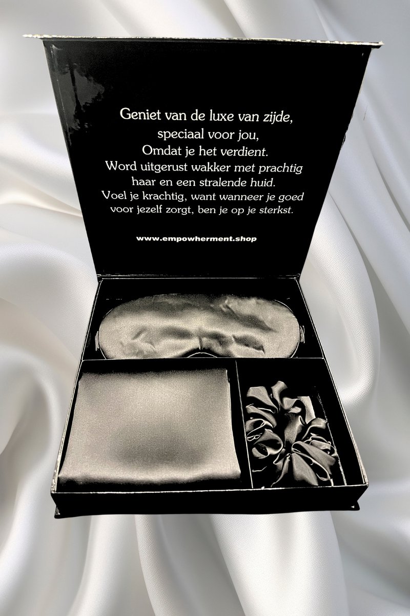 Goedkoopste Kerst Luxe Geschenkenset van 100 Moerbeizijde – Zijden Slaapmasker, Kussensloop en Scrunchie – Premium Cadeau voor Haar en Hem – Anti-Ageing & Haarbescherming Donker grijs