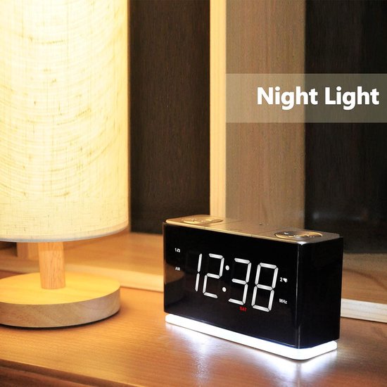 Mrs. Jones Digitale FM-radio Niet Tikkend Dubbel Alarm Met Snooze Opladen Via Usb Nachtlampje Dimmerbediening Slaap Naar Radiotimer Extra Ingang Back Upbatterij Itoma Cks507