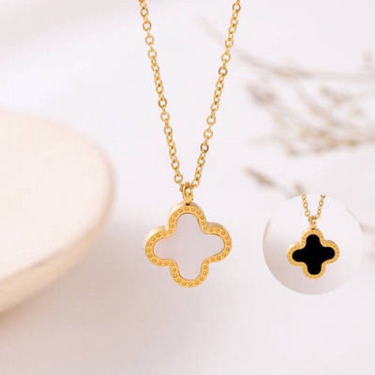 EHH BEAUTY- Klaverketting- Duble side - Zwart-wit- Stainless Steel - Trendy 2025- Clover