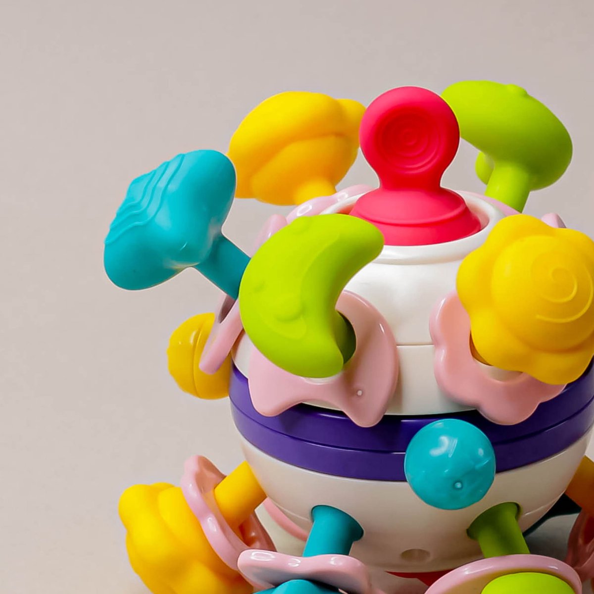 Bitey Rammelaar - Bijtring Baby - Montessori Speelgoed - BPA-vrij - Grijp- en Bijtspeelgoed - Kraamcadeau - Babyshower Cadeau - Baby Speelgoed - Spelen en ontdekken - vanaf 3 maanden – foto 6