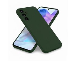 Hoesje Geschikt voor Samsung Galaxy A57 - Donker Groen - Casemania Liquid Siliconen Back Cover met Camera Bescherming