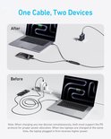 Vergelijking van het opladen van twee apparaten met een standaard lader versus één kabel.