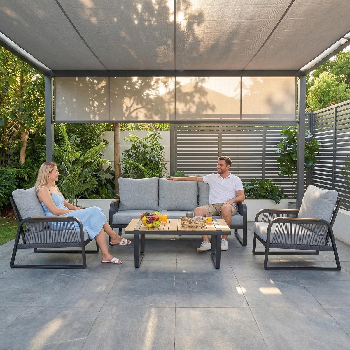 Luxe Bali Tuin loungeset - 4 delig - 3 Zits Bank + 2 Fauteuils + Salontafel, Teakhout - tuinmeubelset - Grijs