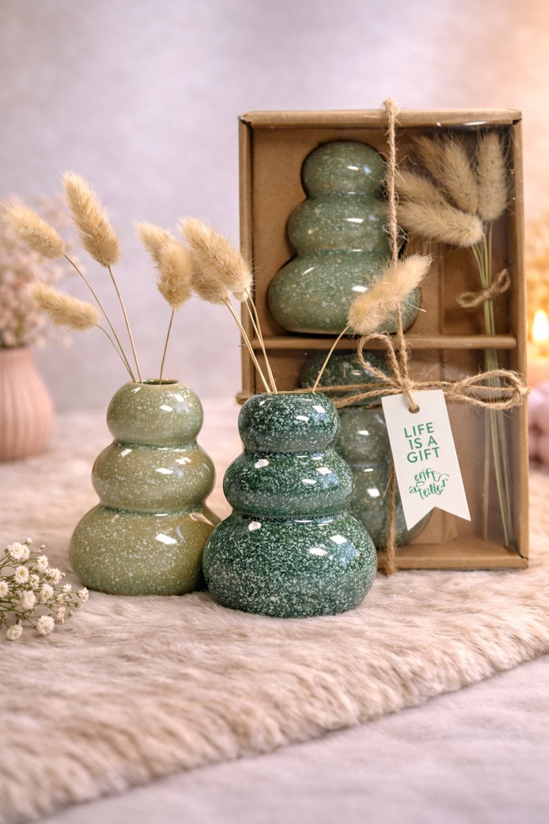 Giftbox met twee vaasjes en droogbloemen! | Viva Femme | Cadeauset | Groen