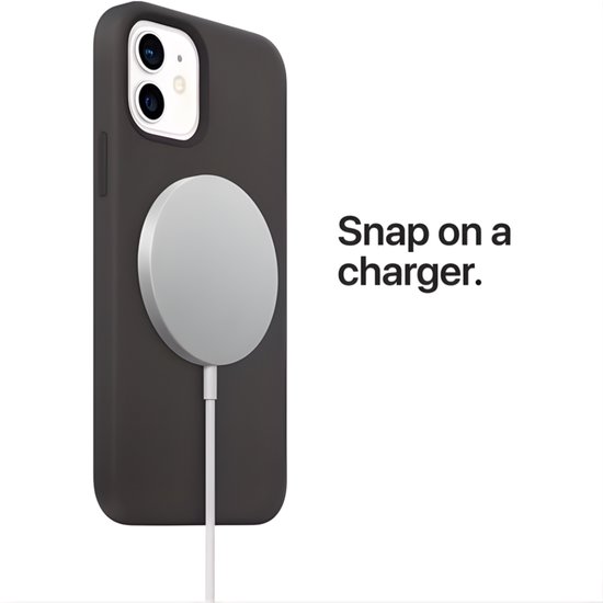 Zwart iPhone-hoesje met een witte MagSafe-oplader erop. "Snap on a charger."