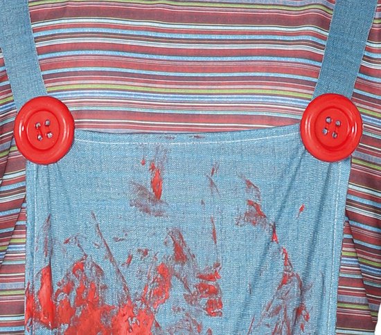 Sluiting van de blauwe tuinbroek met rode knopen over een gestreept shirt met rode bloedspatten.
