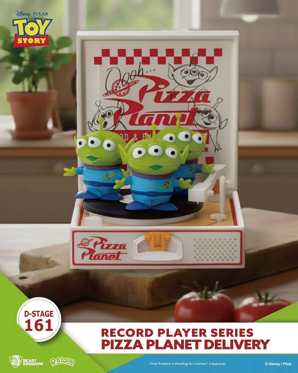 Beast Kingdom Toys Toy Story Record Player Series PVC figure Pizza Planet Delivery 12 cm Action Figuur
