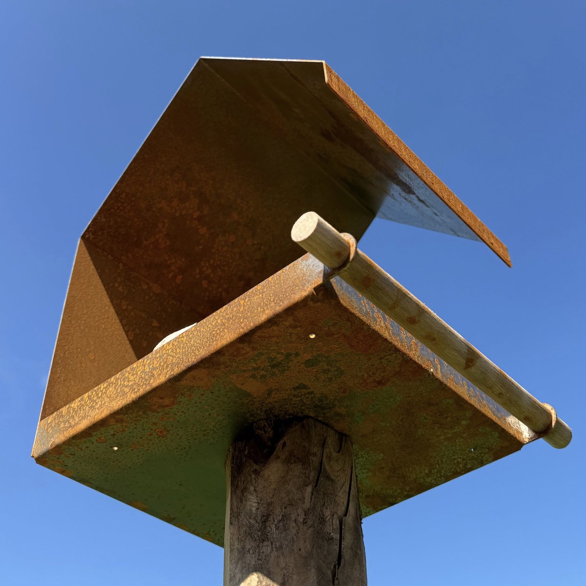 Vogelvoederhuis STORM - CORTENSTAAL - Excl. PAAL