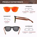 Afmetingen van de zonnebril: framebreedte 142mm, glashoogte 49mm, pootlengte 132mm, glasbreedte 67mm, neusbrugbreedte 16mm.