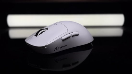 ATTACK SHARK Draadloze Gaming Muis - Wired/2.4G/BT5.4 - Lichtgewicht 49G - PAW3395 - 26000DPI - Zwart