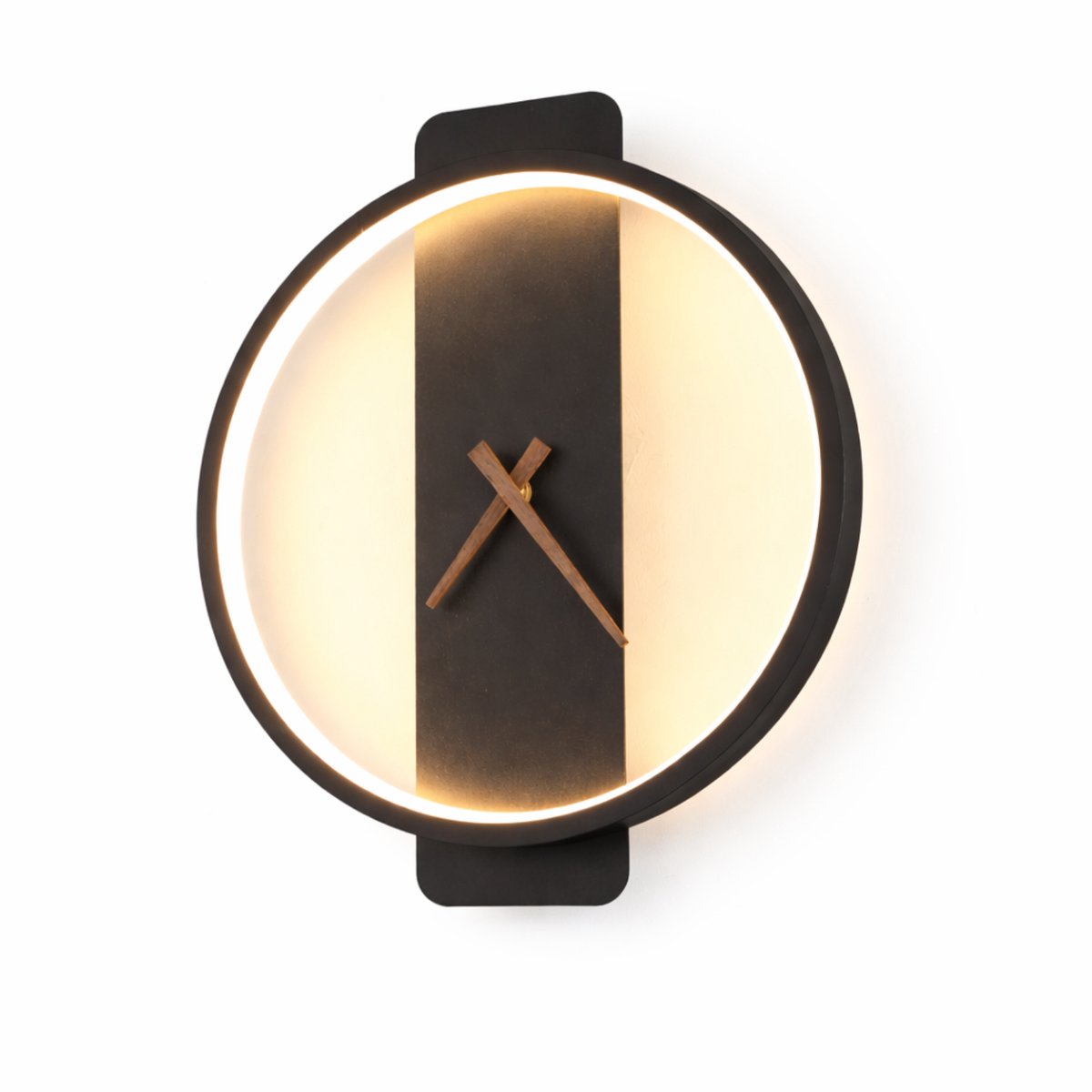 Luxaliving LED Wandklok Zwart – LED-verlichting via netstroom (stekker) – Klokmechanisme op batterij