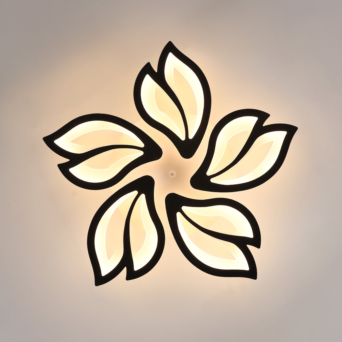 Goeco Plafondlamp - 60cm - Groot - 45W - Dimbare LED - 4200LM - Bloemblaadjes Ontwerp - Met Afstandsbediening - Acryl - 5 Koppen