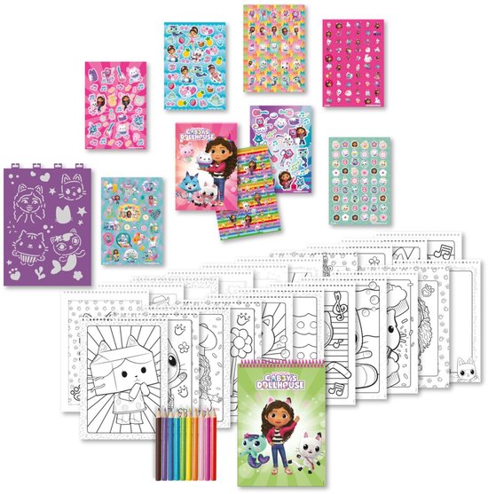 Een verzameling Gabby's Poppenhuis knutselspullen, waaronder stickers, kleurboeken en potloden.