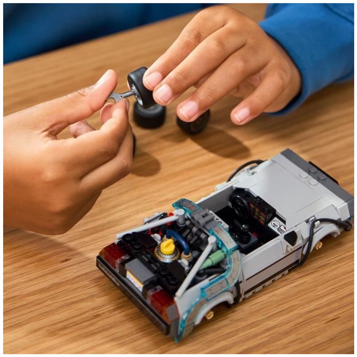 LEGO Speed Champions Tijdmachine uit Back to the Future - 77256 — afbeelding 24