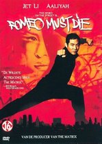 Voorzijde van de "Romeo Must Die" DVD-hoes met Jet Li in vechthouding voor een afbeelding van Aaliyah.