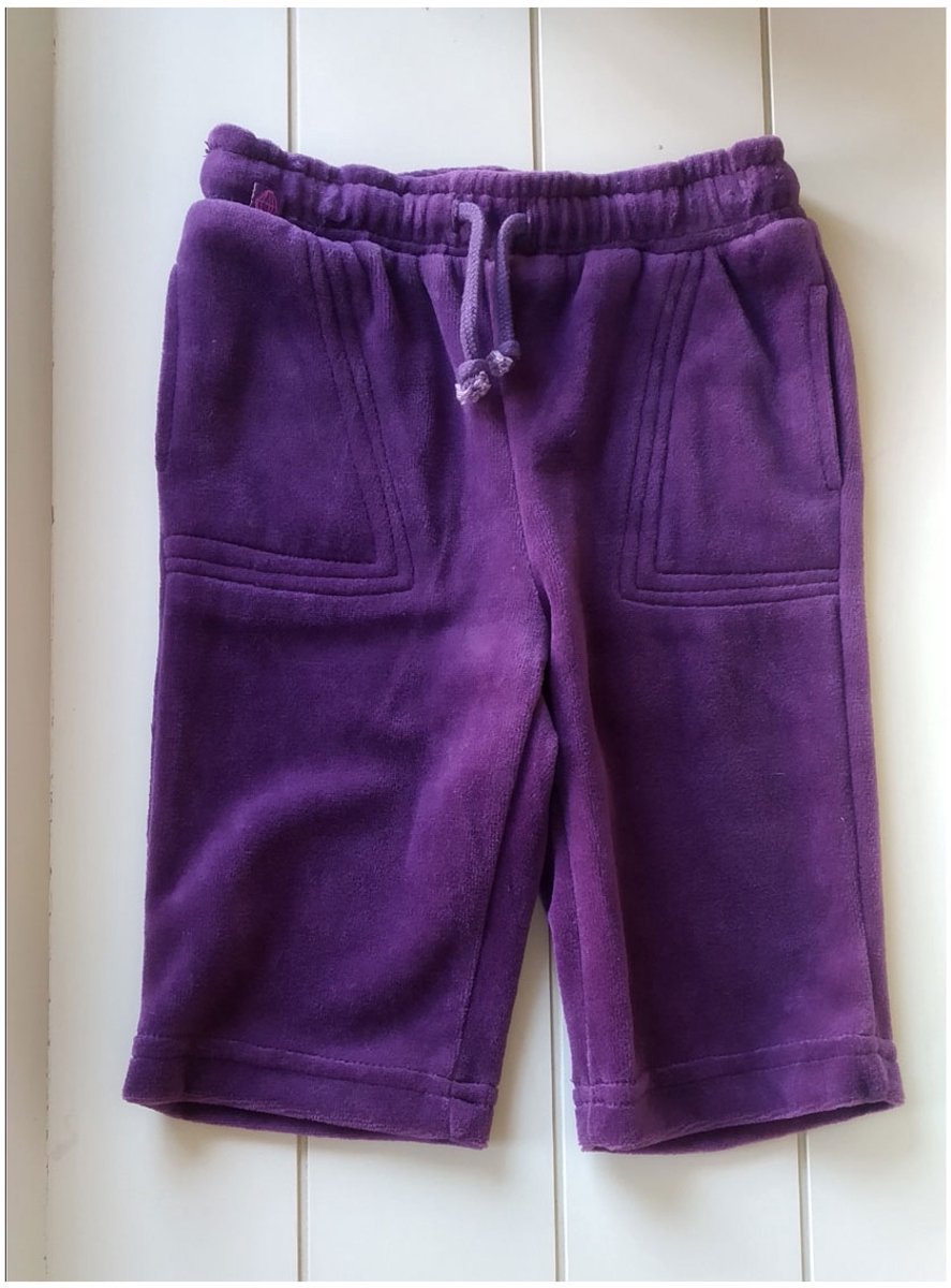 Mc. Baby paars velours broekje maat 68 (6 maanden)