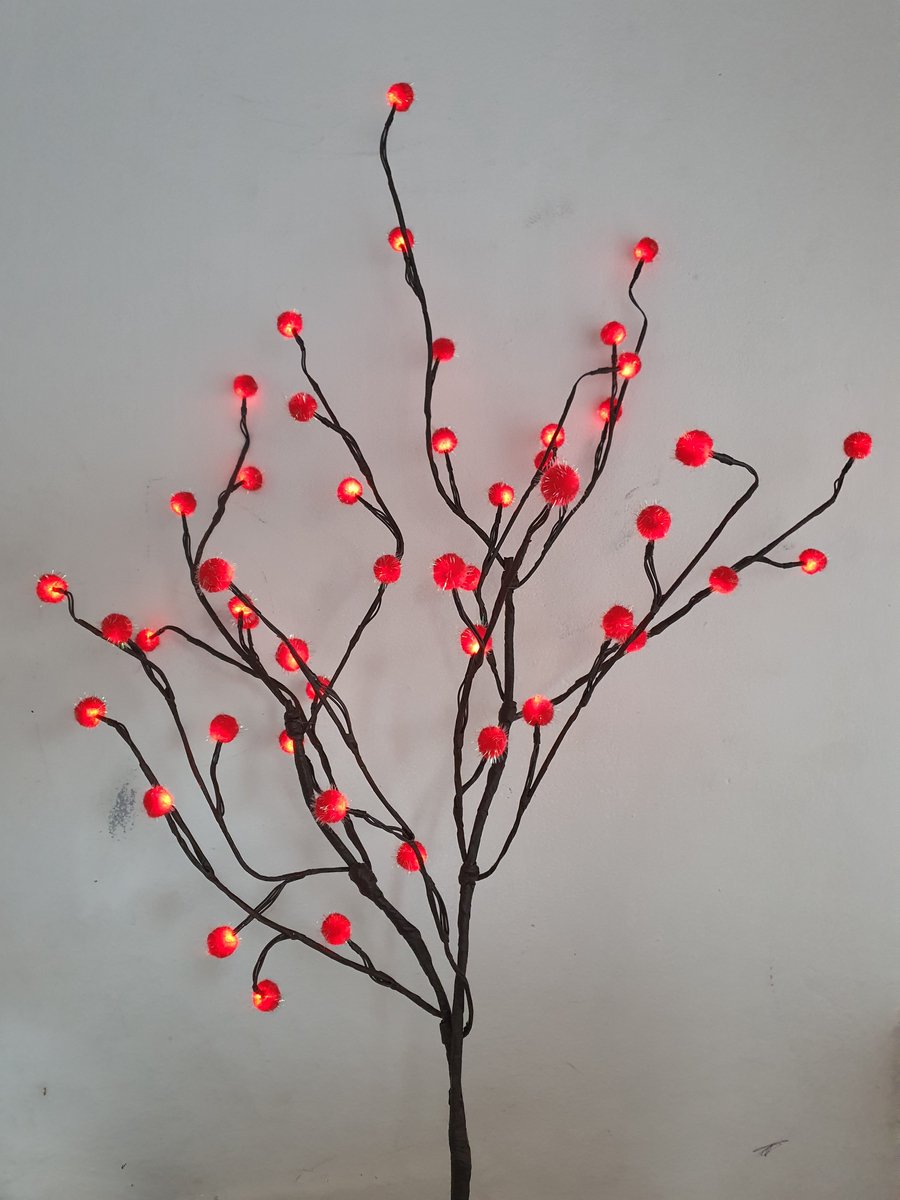 Luca Lighting Decoratieve tak rood, 48LED,Op batterijen met timer,H100xD20-40cm