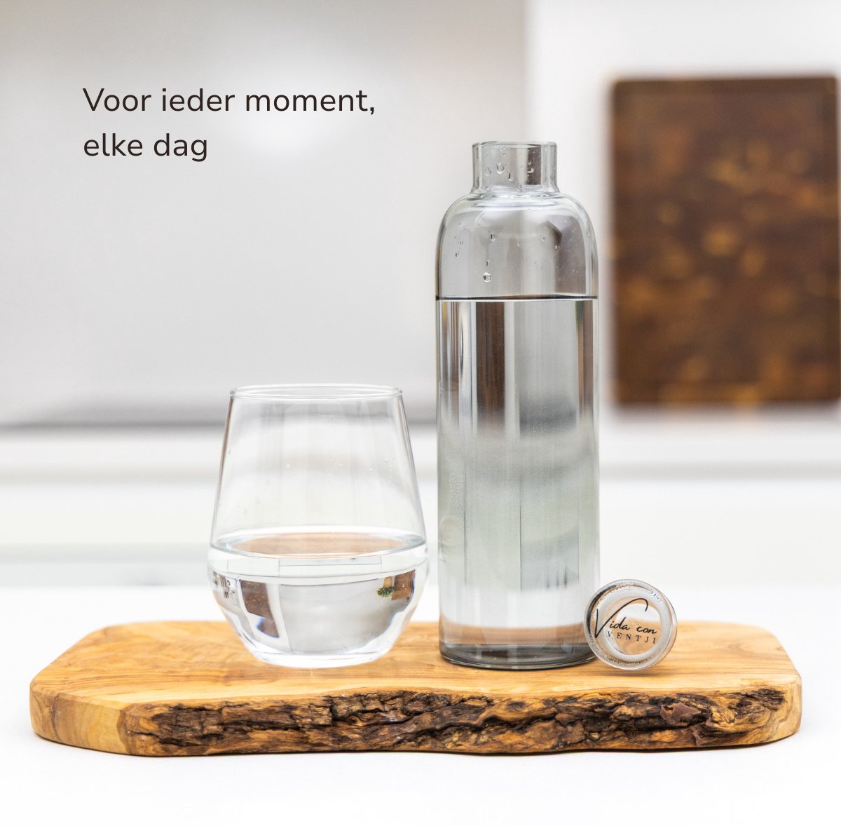 Ventji® Glazen drinkfles - 2 stuks - Waterfles glas - 500ML - Glazen dop - Duurzaam - Lekvrij - Smoked Black - Met Neopreen Beschermhoes — afbeelding 3
