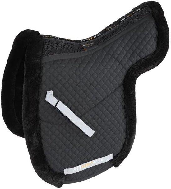 Zadeldek Volledig Gevoerd - Paardrij Kussen - Gevoelige Paarden - Drukverlagend Ademend - 17-18 inch - Zwart Zadeldek Volledig Gevoerd - Paardrij Kussen - Gevoelige Paarden - Drukverlagend Ademend - 17-18 inch - Zwart