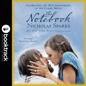 The Notebook, 10e jubileum editie, boek van Nicholas Sparks, met man en vrouw die elkaar kussen, ononderbroken luisterboek voorgelezen door Barry Bostwick.