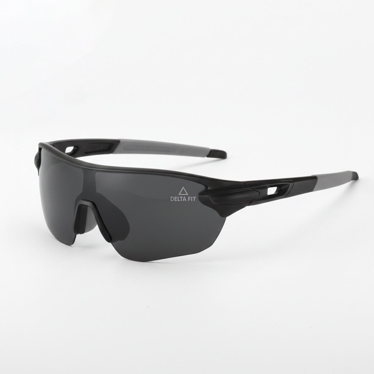 Delta Fit Hardloop Zonnebril – UV-bescherming – Zwart met zwarte Glazen – Inclusief Case