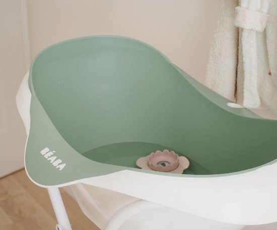 Béaba Camele'o® Babybad - 29L - Antislip & Zacht - Groen - Met Afvoerpunt - Gemaakt in Frankrijk van Beaba — afbeelding 3