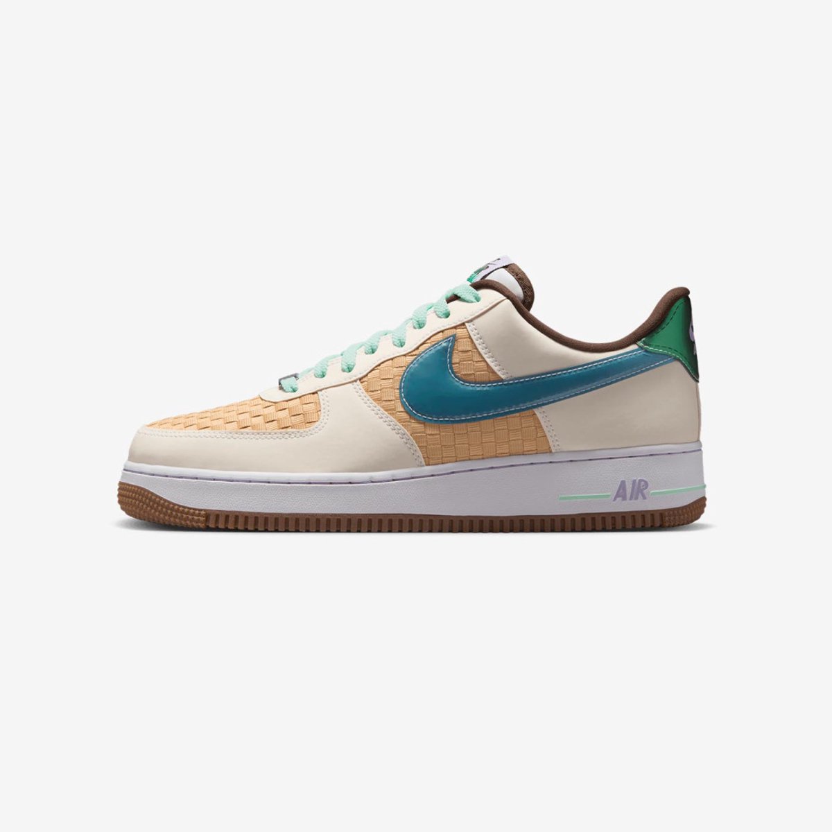Nike Nike Air Force 1 Retro QS Sneakers Unisex Creme