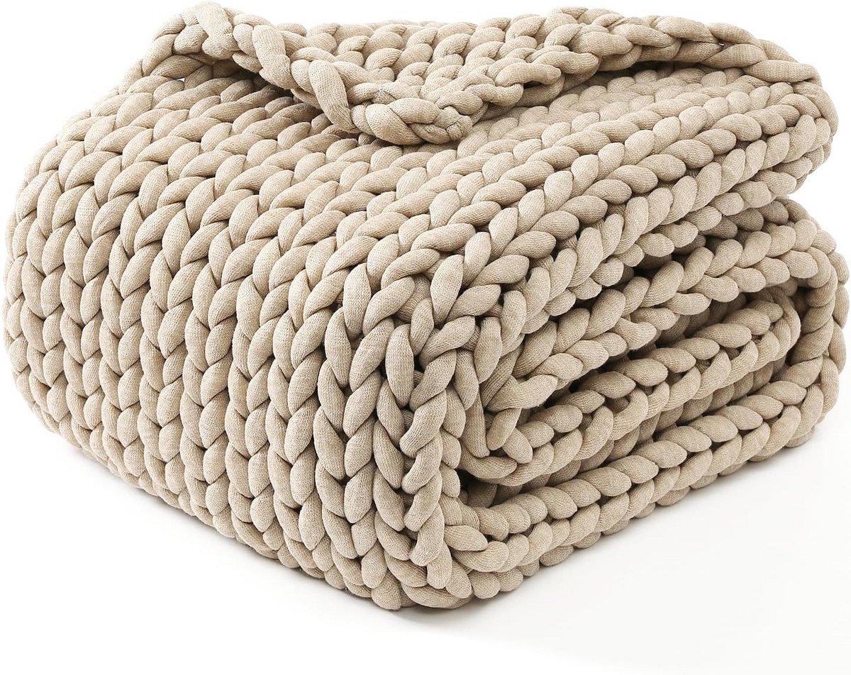Handgebreide deken | Zachte en ademende middelzware plaid voor bank, bed en meer | Stijlvolle woondecoratie (beige, 130 x 180 cm)