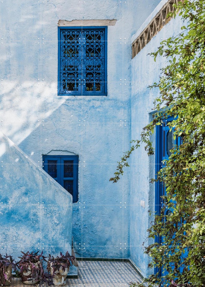 IXXI Blue Facade In Morocco, Photolovers - 100 x 140 cm - Gratis ophangtool - Grote wanddecoratie en posters - Minimalisme, Naturalisme, Kleurrijk
