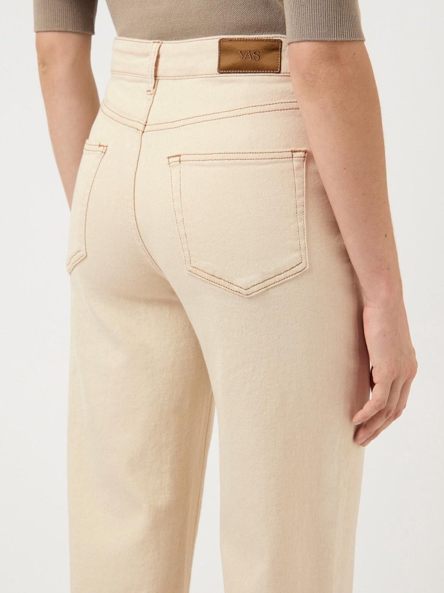 Y.A.S. Rosie Ecru HW Straight Jeans Ecru
