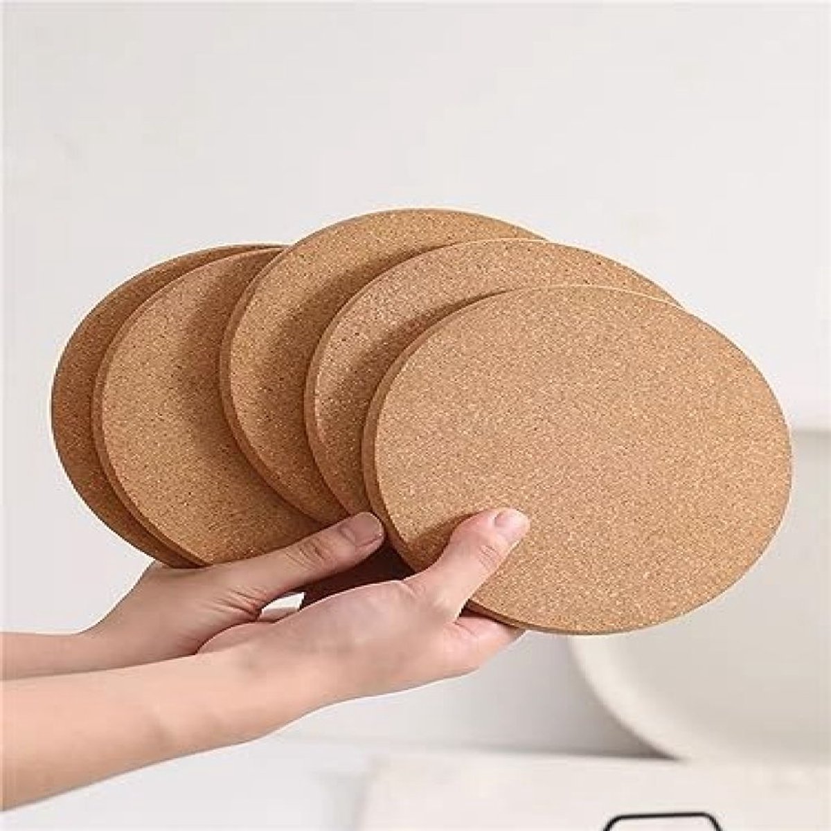 Kurkmatten voor hete pannen, kurken placemats voor op tafel, hittebestendige onderzetters (set van 12), antislip ronde tafelmat voor aanrechtbladen – 19 cm