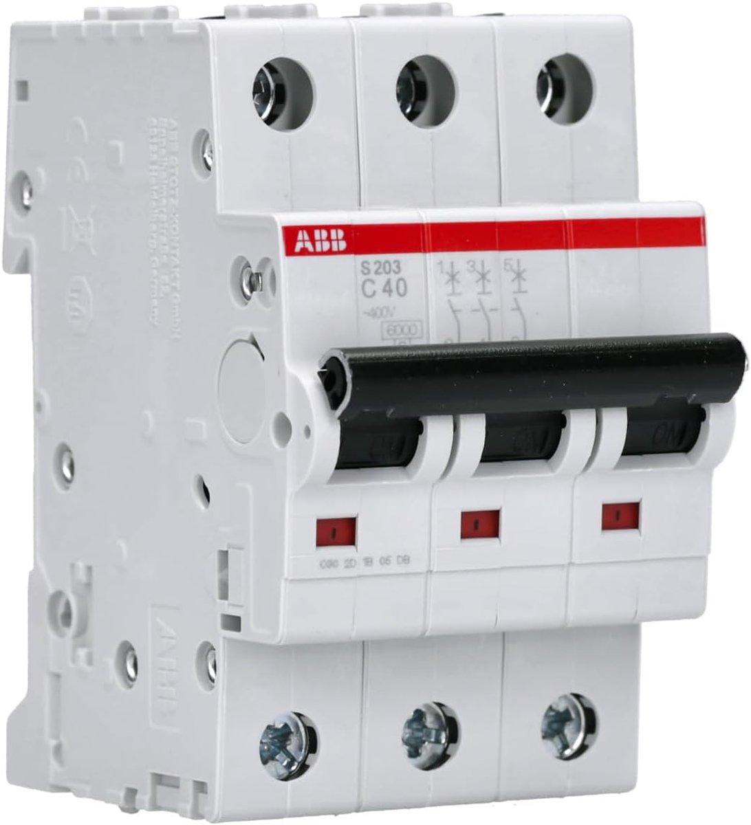 3-polige automaat 40A Type C voor 400V - 6kA uitschakelvermogen
