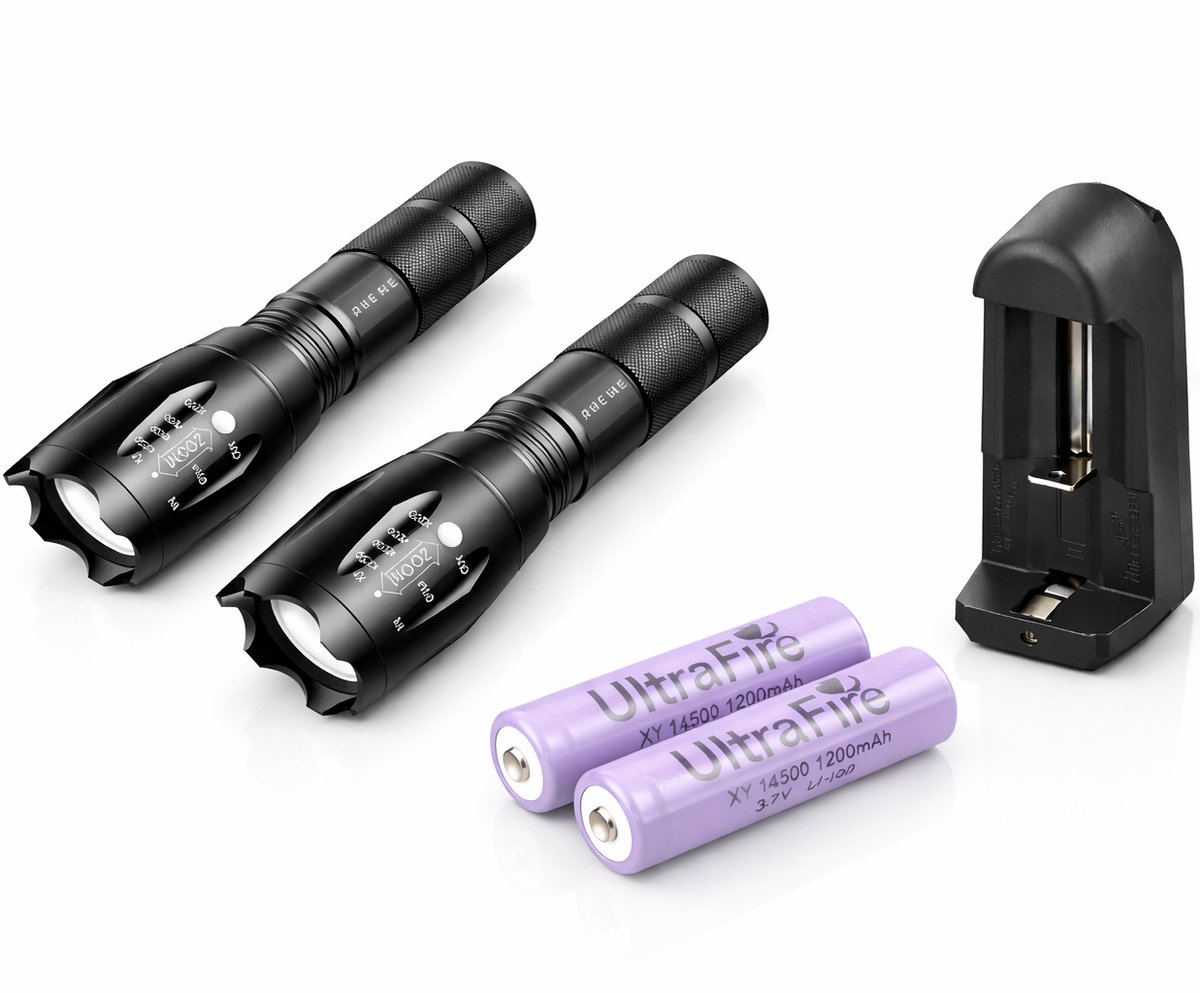 Igoods Zaklampenset - 2 Stuks LED Zaklamp - Wit Licht- licht gewicht - Militaire zaklamp - LED zaklamp - Inzoombaar - Waterdicht - Inclusief 2 Batterijen en Oplader - Zwart