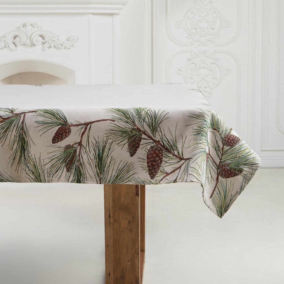 Kersttafelkleed Gobelin 140 x 240 cm met Dennendecoratie