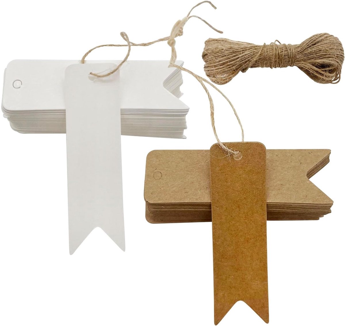 Imperatoris - Cadeau Tags - Labels - Kado Etiketten - Kraftpapier - Wit, bruin - Karton aan touwtjes - 200 stuks - 100 stuks bruine labels + 100 stuks witte labels - 7 x 2 cm - 30 m