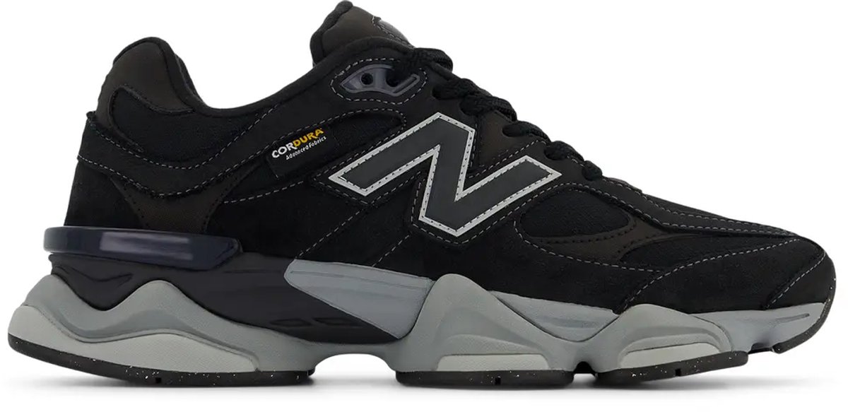 New Balance 9060 X Cordura Sneakers Unisex Zwart