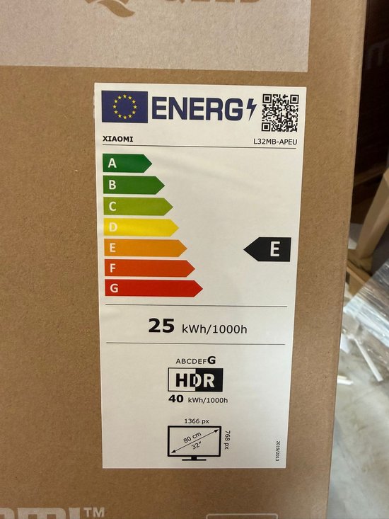 Energielabel met schaal van A tot G, energielabel E, en specificaties zoals 25 kWh/1000h en HDR.