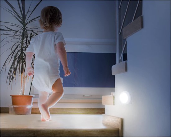 Nachtlampje met Bewegingssensor en Schemerlicht - LED Stopcontactlamp voor Veiligheid in Huizen van Merkloos — afbeelding 3