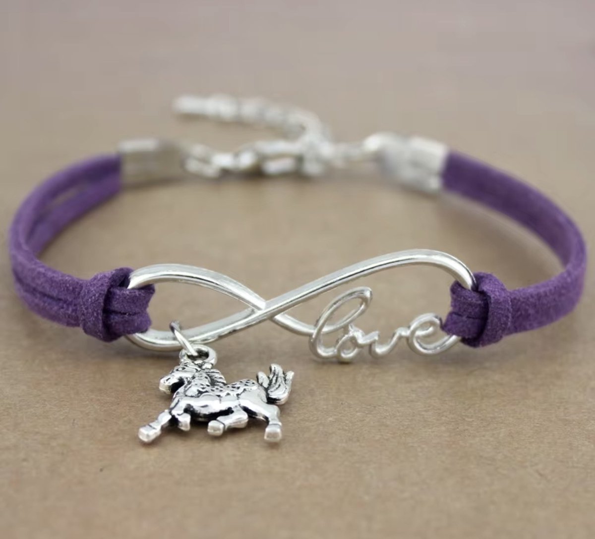 12Getit Armbandje paars met Paarden hangertje