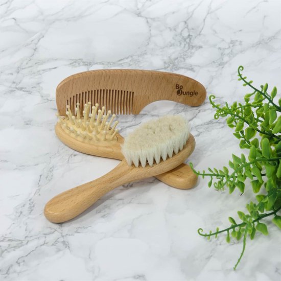 Bo Jungle - Set zachte borstelset voor Baby - 3 stuks: 2 borstels en 1 kam - Natuurlijke materialen - Afgeronde tandjes - Baby Care Brushes (3 stuks) van Bo Jungle — afbeelding 2