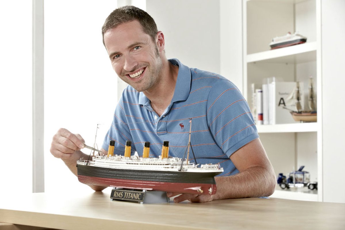 Revell Modelbouwpakket Schepen - 05715 Gift-Set 100 Years Titanic - 1:400 — afbeelding 21