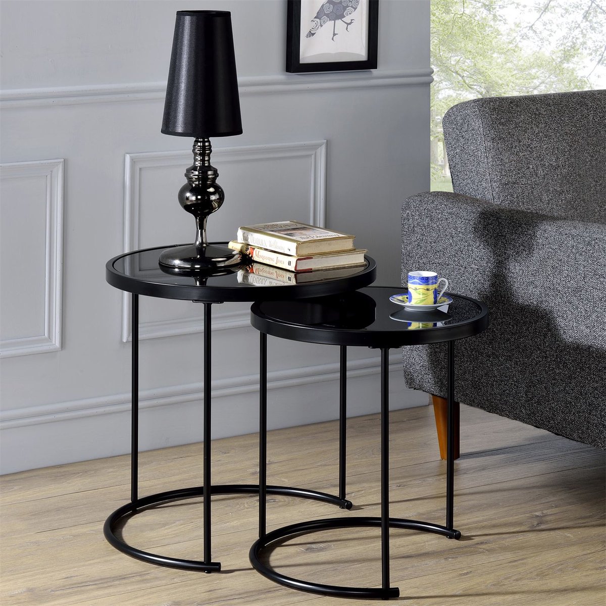 Salontafel LEYRE set van 2 met glazen blad zwart modern met decoratie